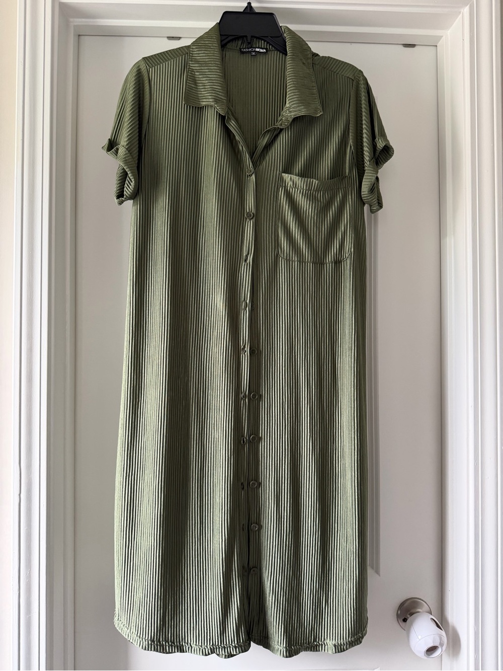 Fashion Nova Olive Green Ribbed Button-Front Midi Dress